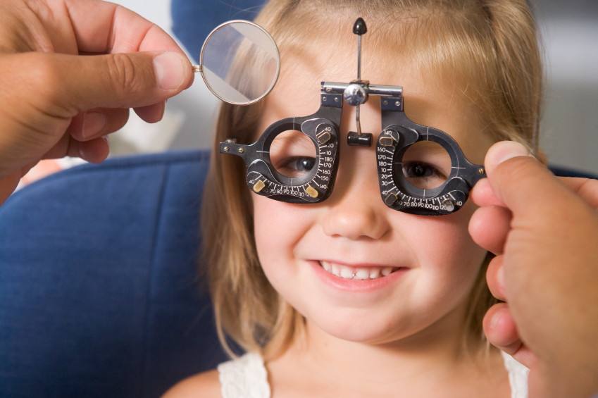 Retinoblastoma: mancha branca no olho direito