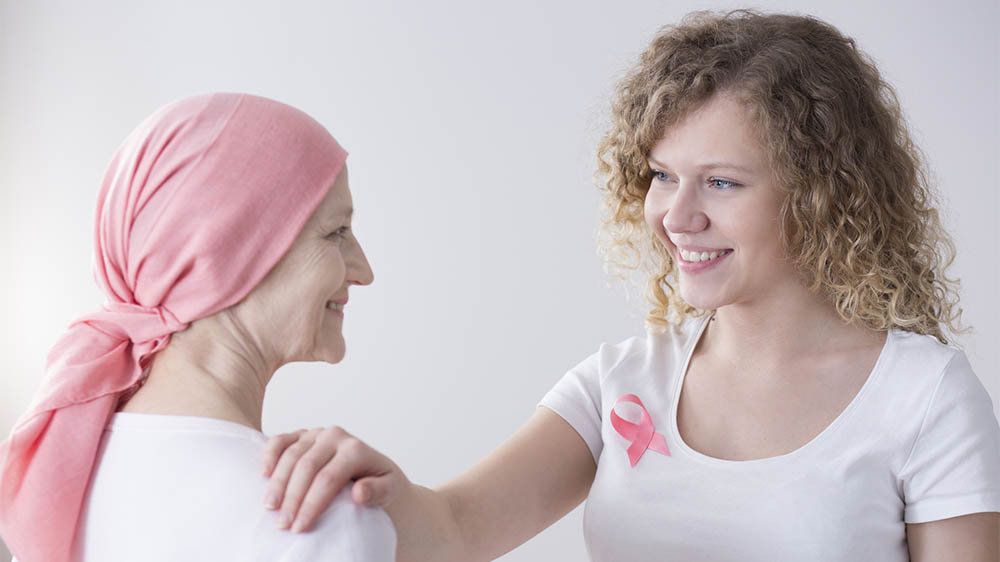 Outubro Rosa: Câncer de mama em jovens aumenta e precisa de atenção para diagnóstico precoce