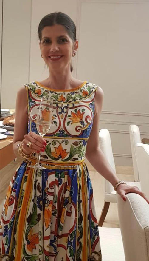 Maria Carolina Cassoni de Almeida Prado.