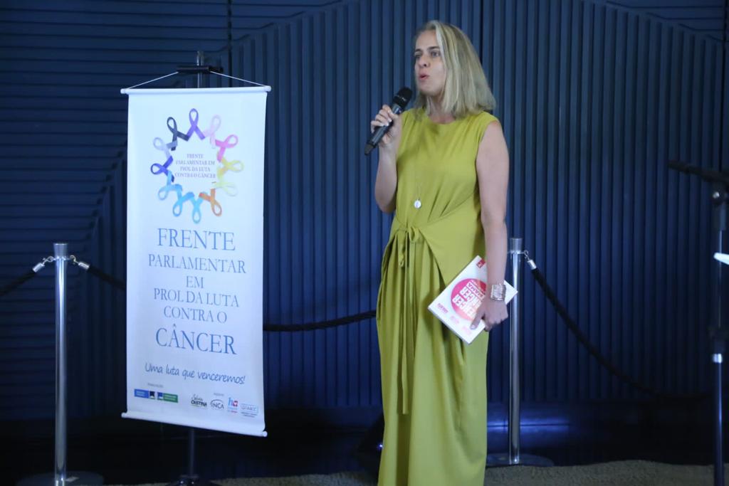 Dia Mundial do Câncer: Instituto Vencer o Câncer na Câmara do Deputados