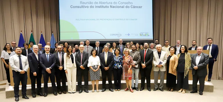 Instituto Vencer o Câncer participa de reunião inaugural do Conselho Consultivo do INCA