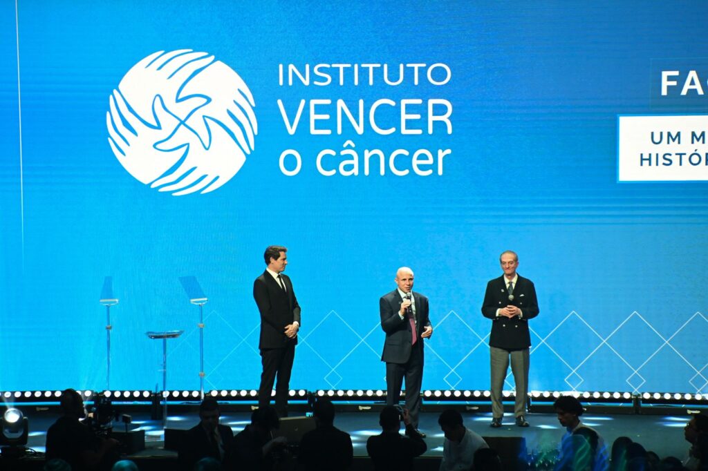 Instituto Vencer o Câncer realiza jantar beneficente em prol da pesquisa clínica e educação